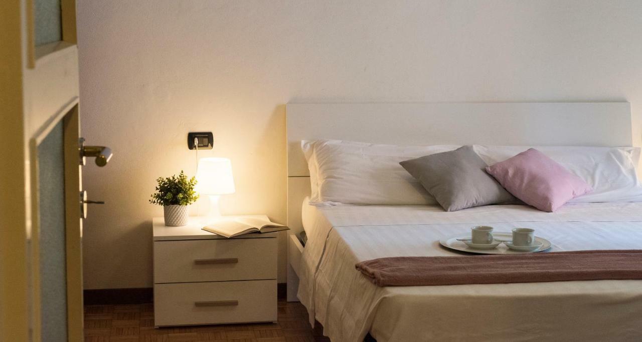 Joivy Welcoming 1Br Apt Next To Villa Olmo 코모 외부 사진