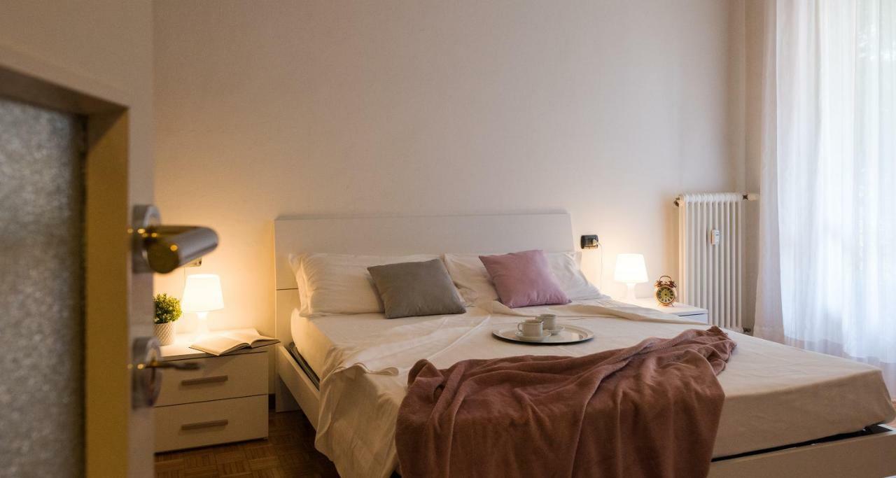 Joivy Welcoming 1Br Apt Next To Villa Olmo 코모 외부 사진