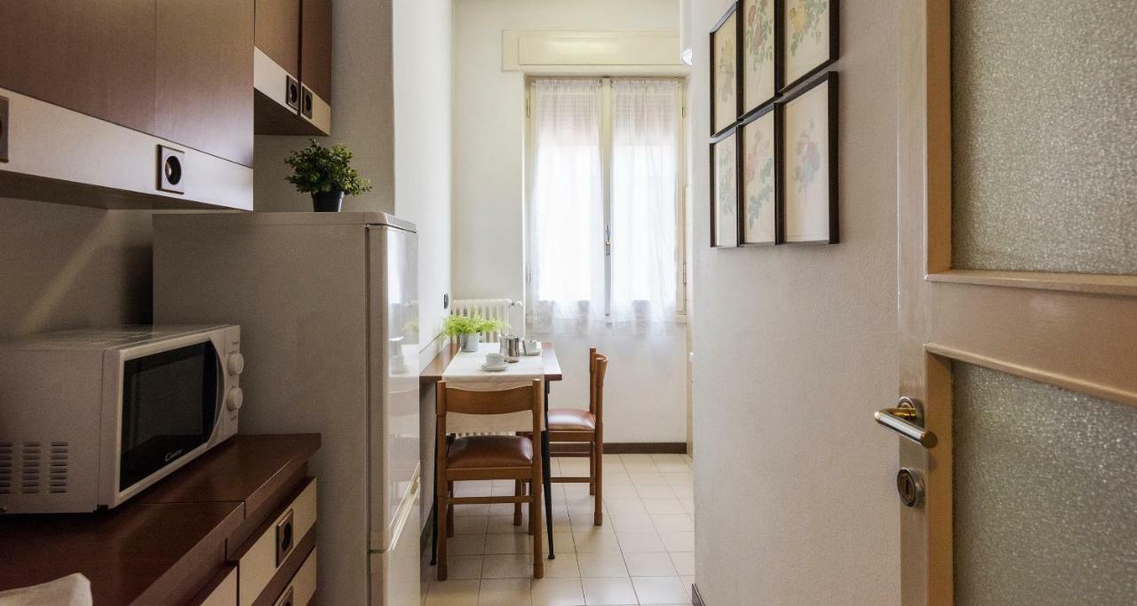 Joivy Welcoming 1Br Apt Next To Villa Olmo 코모 외부 사진