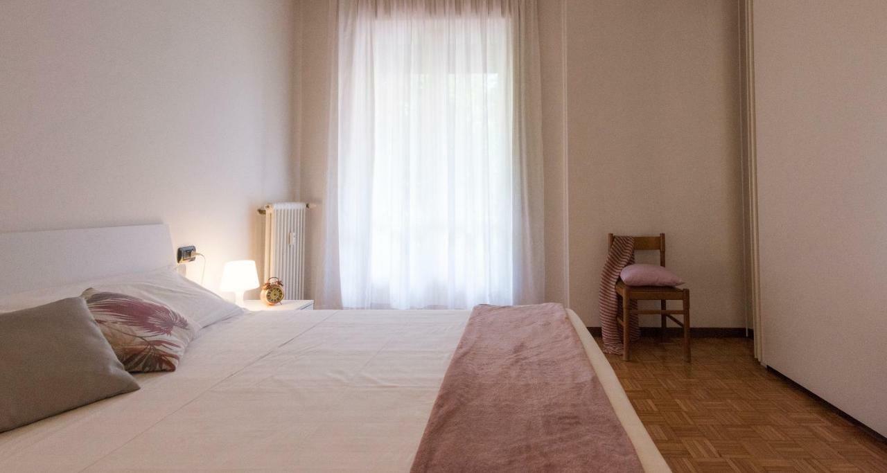 Joivy Welcoming 1Br Apt Next To Villa Olmo 코모 외부 사진
