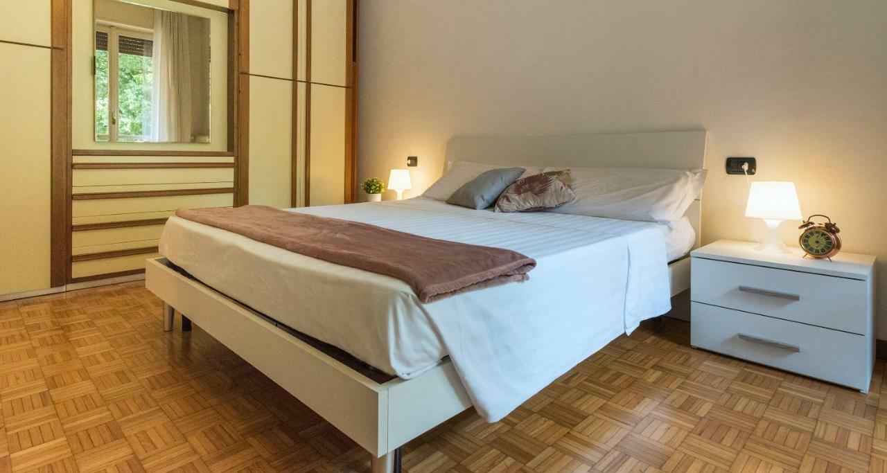 Joivy Welcoming 1Br Apt Next To Villa Olmo 코모 외부 사진
