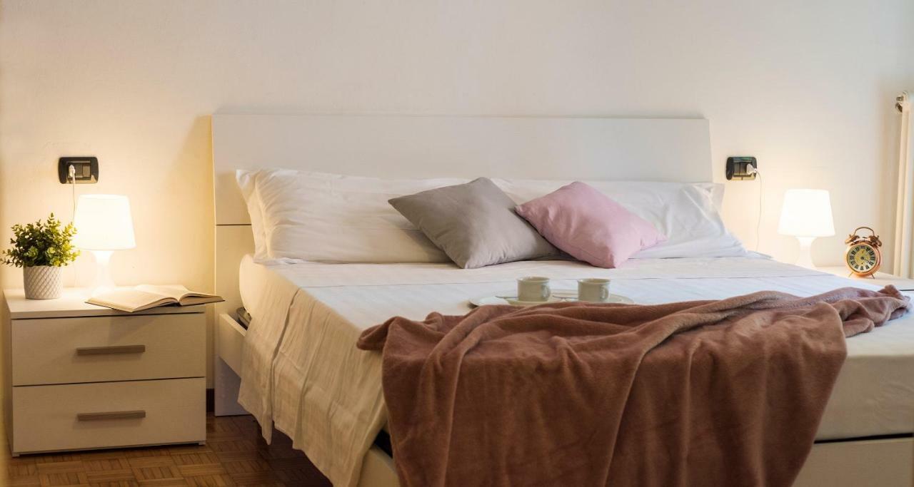 Joivy Welcoming 1Br Apt Next To Villa Olmo 코모 외부 사진